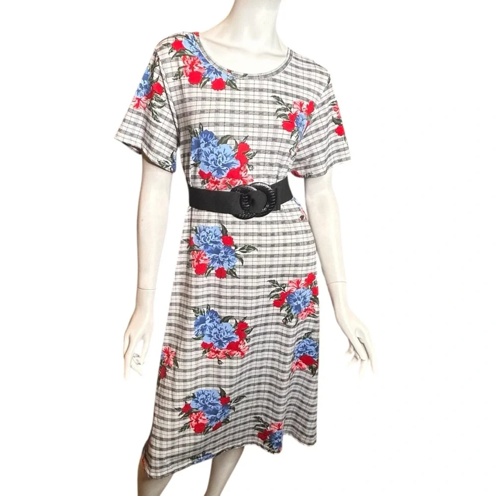Lularoe XL Carly Dress Black White Plaid & Red Pink Roses Floral Unicorn Print - Picture 2 of 12